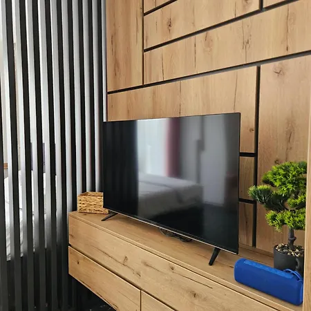 Studio49apartments Quiet In Free Private Parking Fast Wifi Appartamento *