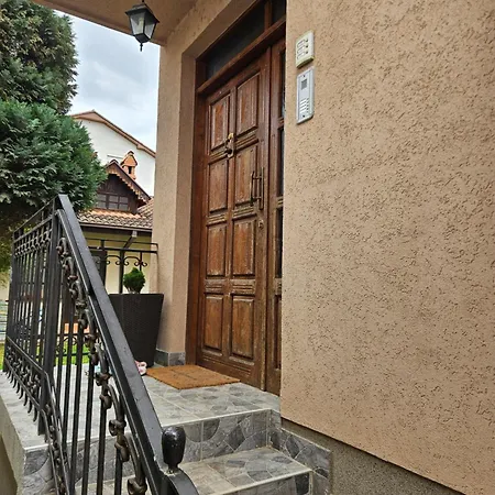 Studio49apartments Quiet In Free Private Parking Fast Wifi Appartamento Ni