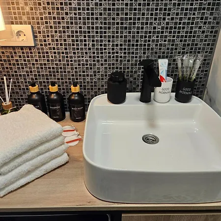 Appartamento Studio49apartments Quiet In Free Private Parking Fast Wifi