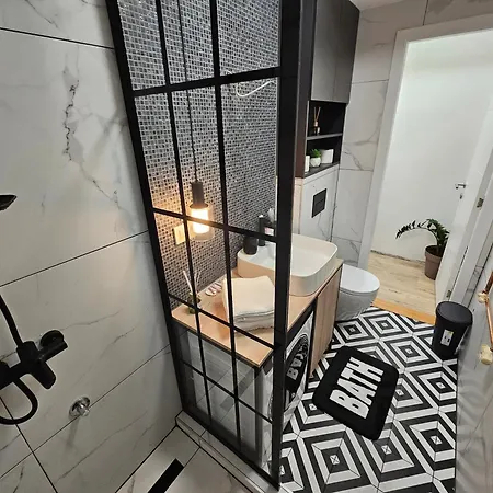 Studio49apartments Quiet In Free Private Parking Fast Wifi Appartement