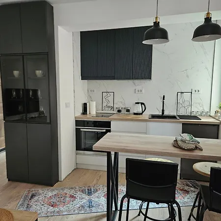 Studio49apartments Quiet In Free Private Parking Fast Wifi