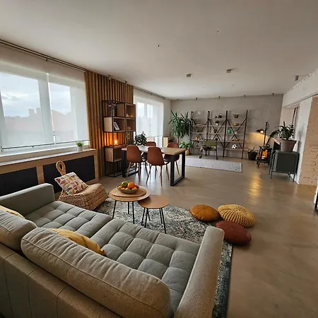 Studio49apartments Quiet In Free Private Parking Fast Wifi Appartamento Ni