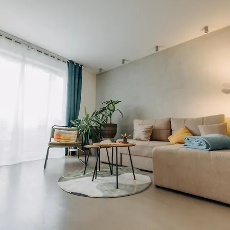 Studio49apartments Quiet In Free Private Parking Fast Wifi Appartement