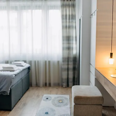 Studio49apartments Quiet In Free Private Parking Fast Wifi Ni