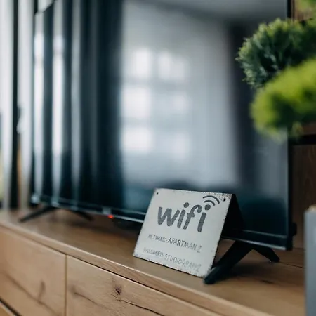 Studio49apartments Quiet In Free Private Parking Fast Wifi Ni