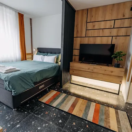 Studio49apartments Quiet In Free Private Parking Fast Wifi *